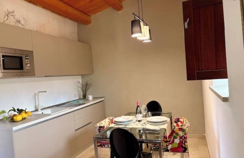 Modica Apartment | two-room apartment with garden veranda (mq48)
