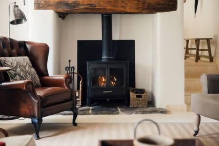 Upper Oddington House | Two Rose Walk Cottage Cotswolds
