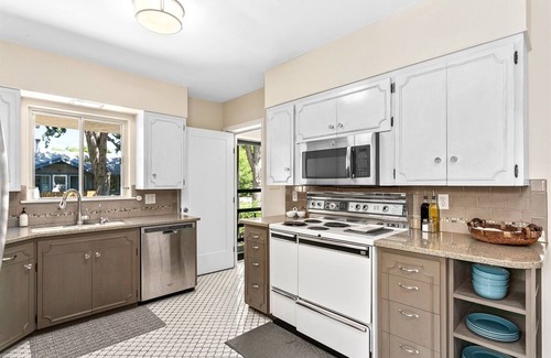 North End House | Two Stunning 1938 Homes | Blocks to Downtown
