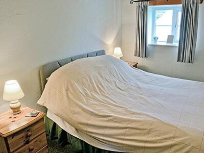 Rhiw House | Ty Canol