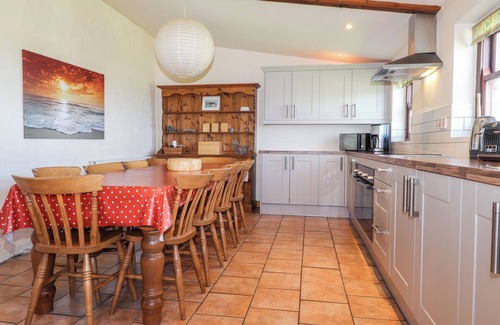 Newport Cottage | Ty Gwartheg