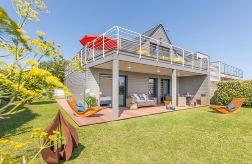 Clohars-Carnoet House | "TY Gwen-glazik" Sublime Villa Moderne, Vue mer - Plage à 50 m