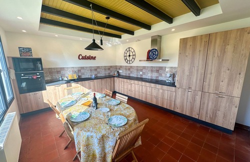 Saint-Mathieu Ski Chalet | TY KERZOU- Charming house near the sea