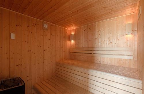 Plouguerneau House | TY KOREJOU - splendide maison avec sauna les pieds dans l'eau