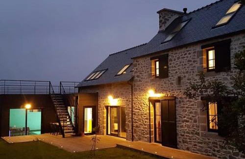 Kerlouan Villa | Ty Marie Neiz Vran - Villa luxe vue mer, 80 mètres de la plage