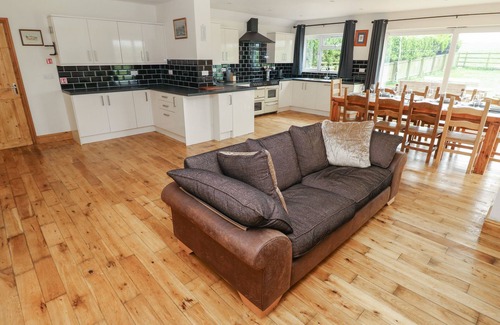 Haverfordwest Cottage | Ty Mawr