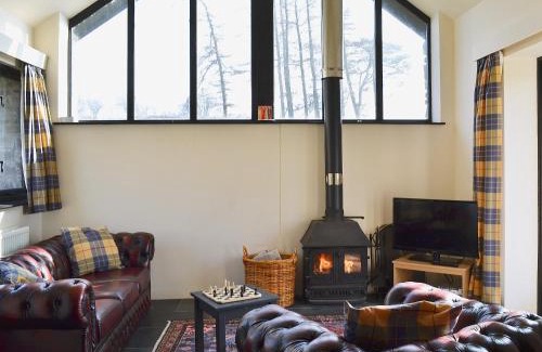 Llangadog House | Ty Nant-Oxl