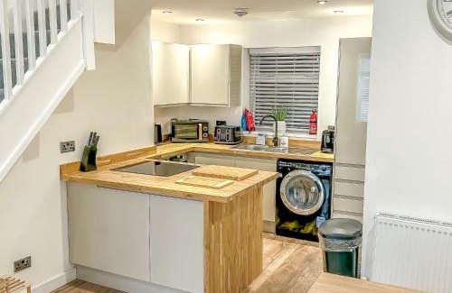 Porth House | Ty Pentref by STAE-Homes