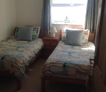 Felinwynt House | Tyisha