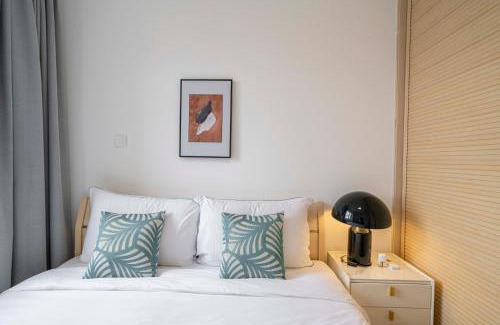 Changning Apartment | Tyms 2BR APT Riverside Garden