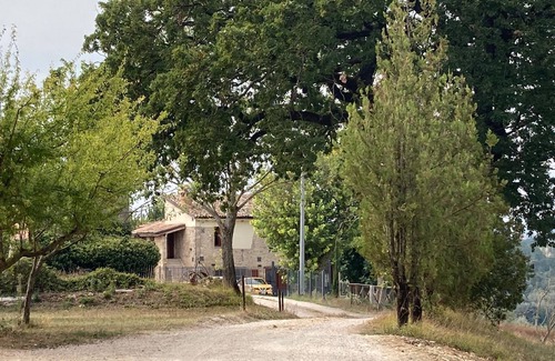 Acquasparta House | typical farmhouse with swimming pool in the green Umbrian hills
