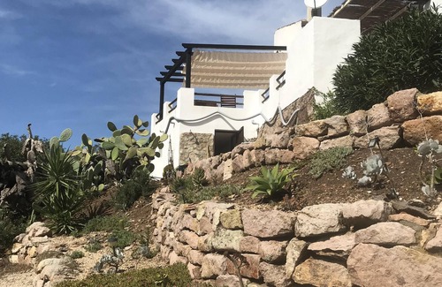 Carloforte House | Typical St. Peter's cottage with views of countryside and sea in "Guardia Mori"