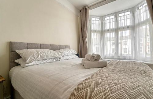 Pontrilas Apartment | Tything 1 Bed Apartment, Free Parking, Worcester