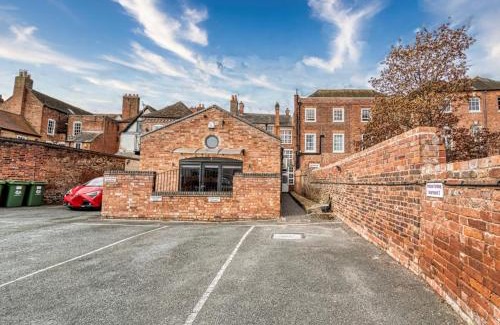 Pontrilas Apartment | Tything 1 Bed Apartment, Free Parking, Worcester