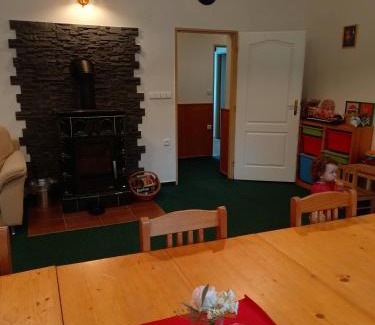 Jestrabi v Krkonosich Ski Chalet | U Fary