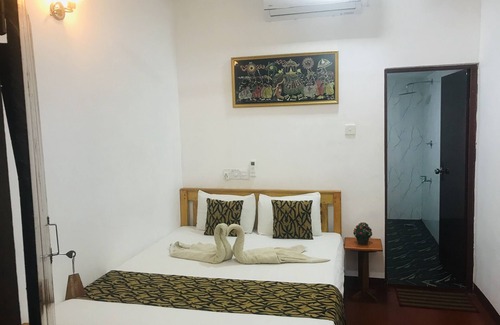 Uppuveli House | Ubay Guest House
