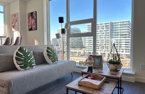 Vancouver Apartment | UBC Pacific Spirit Modern Style Home