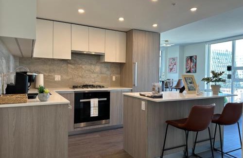 Vancouver Apartment | UBC Pacific Spirit Modern Style Home