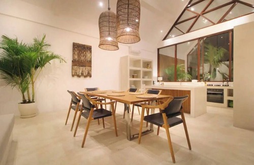 Sayan Villa | Ubud Luxury 2-Bedroom Villa with Private Pool and BBQ - Serene Escape!