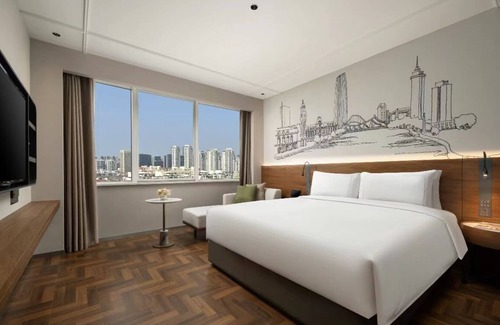 Nankai Hotel | UC by Hyatt West Railway St Hotel