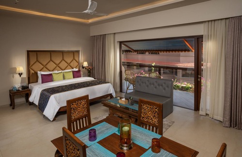 Kovalam Hotel | Uday Samudra Leisure Beach Hotel