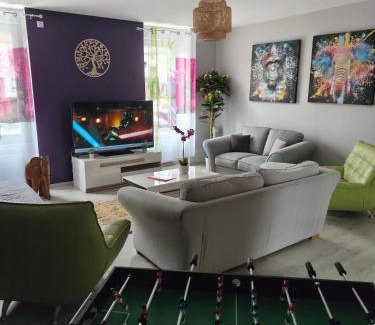 Les Epesses Apartment | Udon-Thani gîte de groupe à 4 min du Puy du Fou