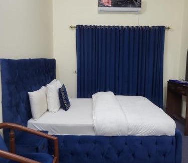 G-9 Sector House | Uk Family Lodge