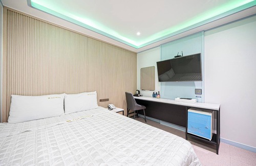 Buk Hotel | Uljin Ace