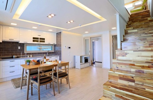 Buk-gu House | Ulsan Casa Camino Pension