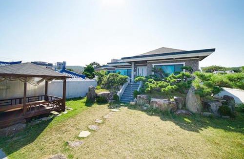 Dong-gu House | Ulsan Healing Dokchae Pension