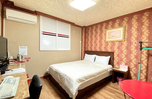 Dong-gu Hotel | Ulsan Jeonhadong Gyeongwon BIZ