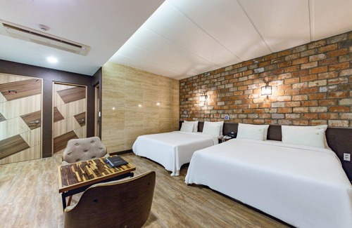 Ulsan Hotel | Ulsan KTX Station 123