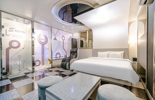 Ulsan Hotel | Ulsan KTX Station S