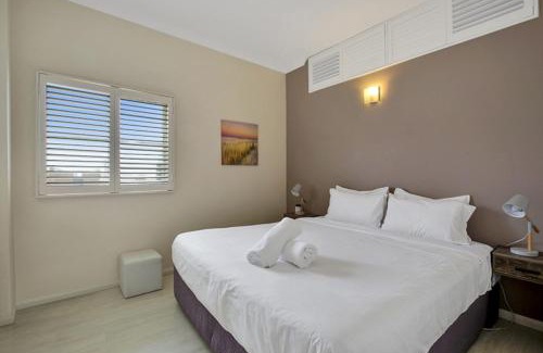 Surry Hills Apartment | Ultimate 2-Bed Apartment in Surry Hills - Ultimate Convenience