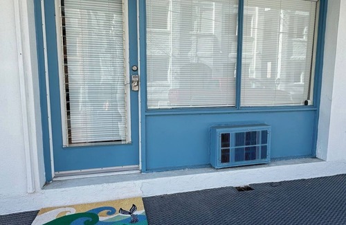 Atlantic City Condo | Ultimate Atlantic City Boardwalk Condo steps from the beach & casinos!