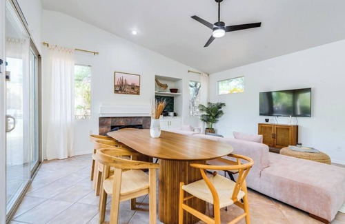 Rancho Vistoso House | Ultimate Desert Oasis w Pool, Cinema, Games, Tub!