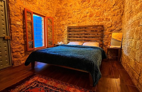 Sidon House | Ultimate experience of living in a traditional Legacy with a natural setting