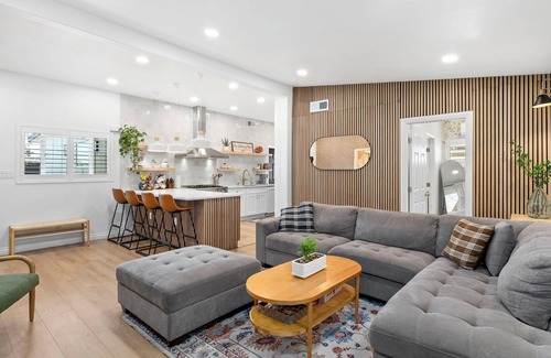 Southwest Anaheim Other | Ultimate Family Retreat - Pool3 Mi to Disney