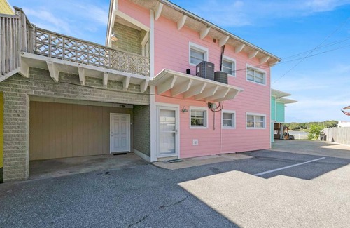 Fort Walton Beach Apartment | Ultimate Waterfront 2BR Condo on Okaloosa Island