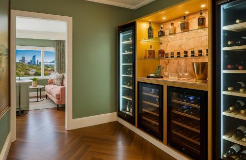 McMahons Point Apartment | Ultra Lux Barbie Dream Escape CBD Harbourside View