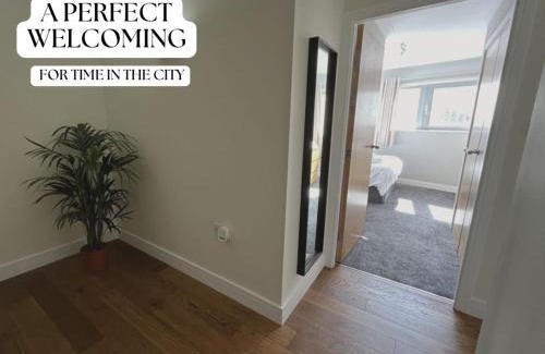Cardiff City Centre Apartment | Ultra-Luxury City centre 2 bed apartment, with FREE parking