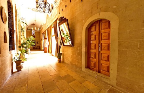 Artuklu Hotel | ULUBEY KONAĞI