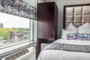 West Bronx Hotel | Umbrella Hotel Bronx