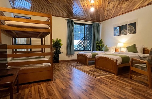 Khanspur Hotel | Umda Hotel