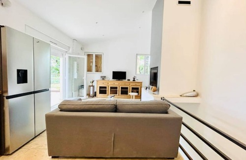 Cavillargues House | Un loft paisible pour vos vacances