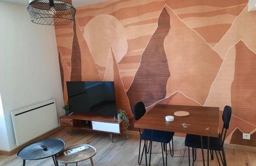 Aurillac Apartment | Un petit coin au pied du Puy Courny