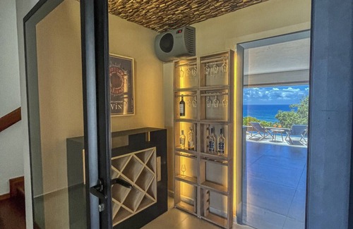 Anse des Rochers Villa | Unbelievable villa sea view and beach access