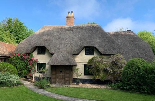 Blandford Forum House | Under Acre Cottage
