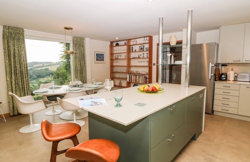 Stroud Cottage | Under Catswood