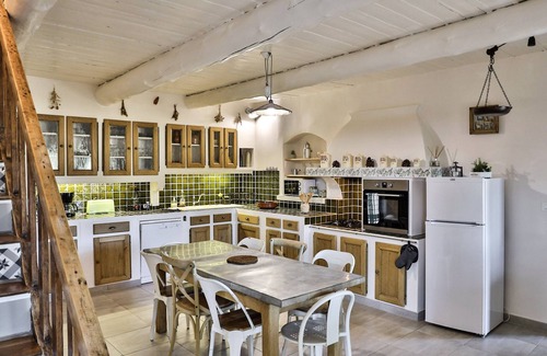 Cheval-Blanc House | Under the wisteria of Costebelle on a wooded plot of 7500m2 private swimming pool